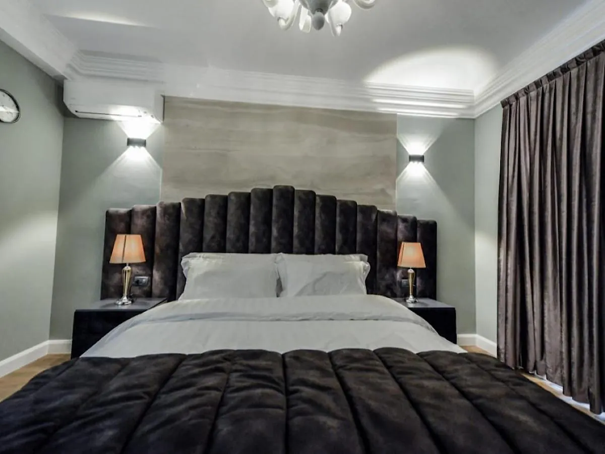 Hotel Vila Tirana